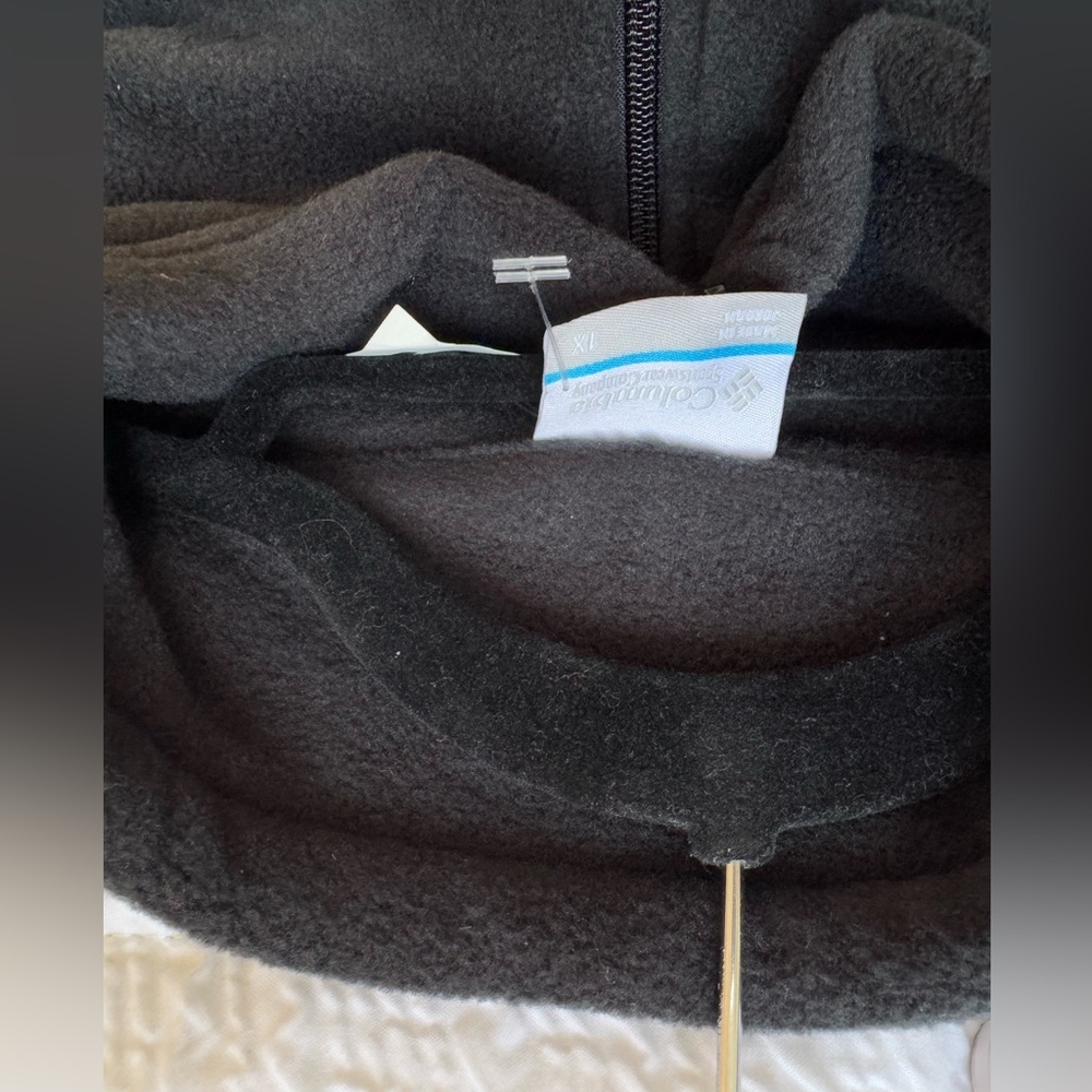 COLUMBIA Fleece Black Jacket (new with tag) - Picture 8 of 8